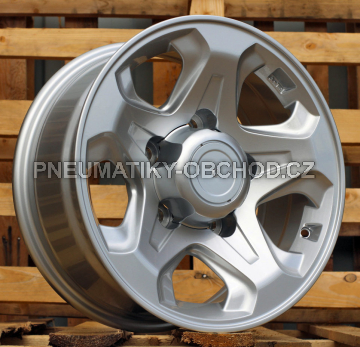Alu kola Racing Line B1211, 16x7 5x150 ET, stříbrná (zátěžová)