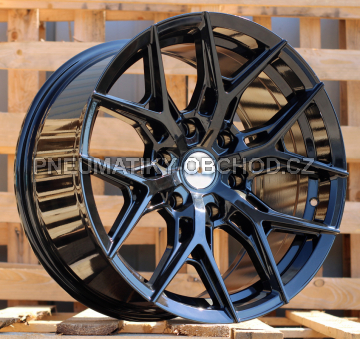 Alu kola Racing Line B1673, 22x9.5 6x135 ET25, černá lesklá