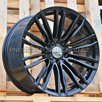 Alu kola Racing Line Y1146, 19x9 5x120 ET32, černá lesklá